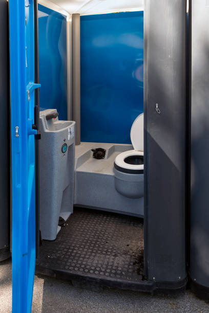 Best Best portable toilet rental  in Deltona, FL